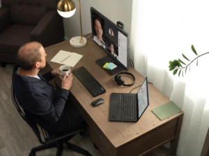 A man in a Teams online workshop about building an AI-ready culture.