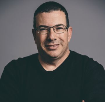 Eyal Ofekの肖像