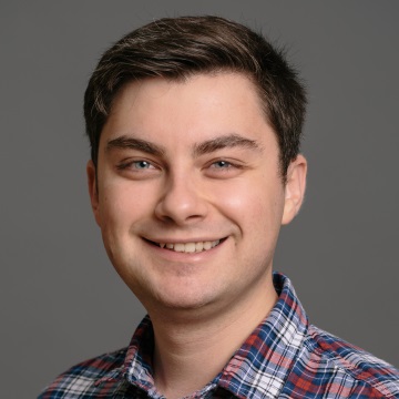 Alex Polozovの肖像