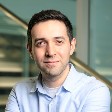 Ozan Oktayの肖像