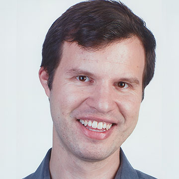 Josh Mandelの肖像