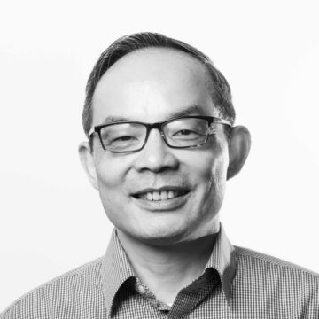 Xuedong  Huangの肖像
