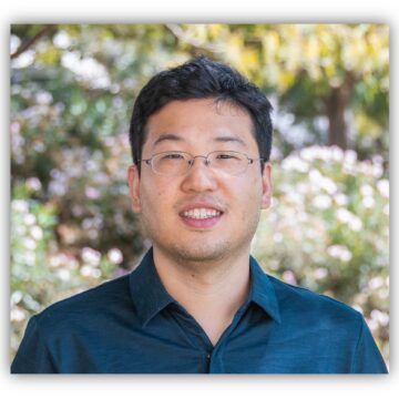 Yong Jae Leeの肖像
