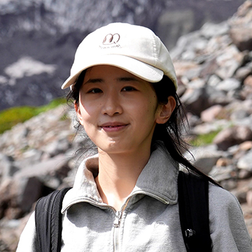 Jiaqi Zhangの肖像