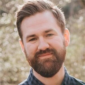 Headshot of Jason Roszak.